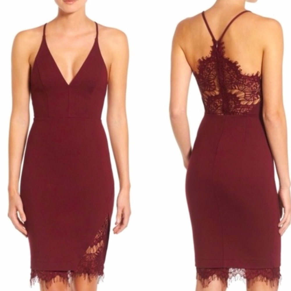 Astr the Label Ladies Burgundy Peeking Lace Bodycon Dress. NWT. Small. ALD41836